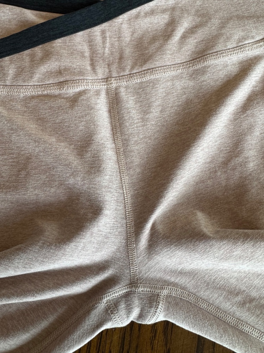 Beyond Yoga Colorblock Tights - L - Black & Tan - Picture 8 of 8